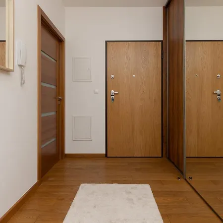 Spacious Premium Wola By Renters Prestige Varsovia