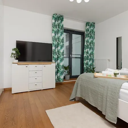 Spacious Premium Wola By Renters Prestige *